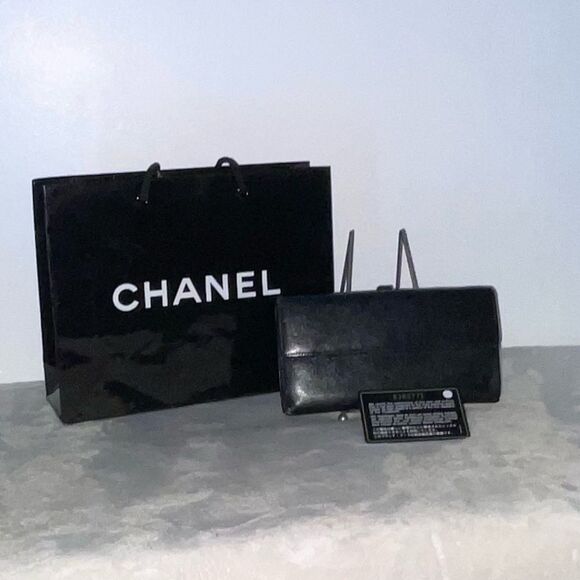 AUTHENTIC CHANEL LONG WALLET BLACK - Picture 2 of 15